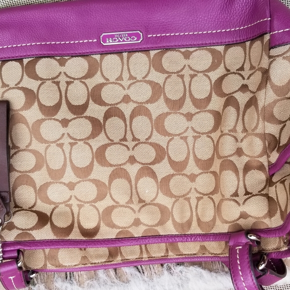 Coach - Picture 7 of 8